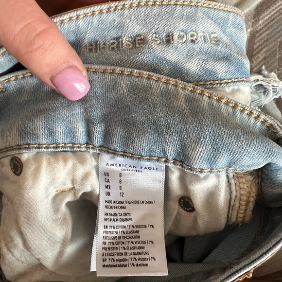 American Eagle Hi-Rise Shortie - Picture 3 of 3